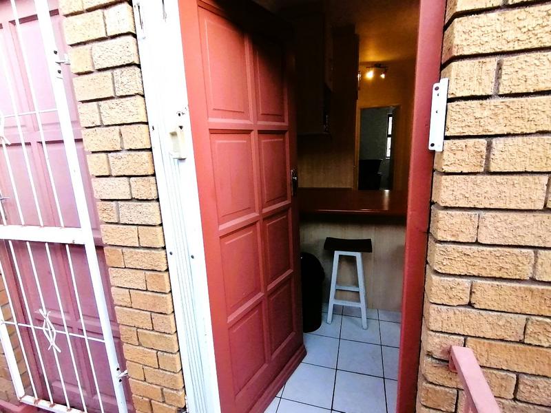 1 Bedroom Property for Sale in Morgenster Western Cape